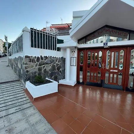 Molton Tenerife 1 * 洛斯克里斯蒂亚诺斯