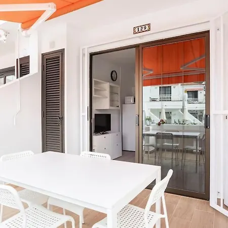 Molton Tenerife 1 公寓 *